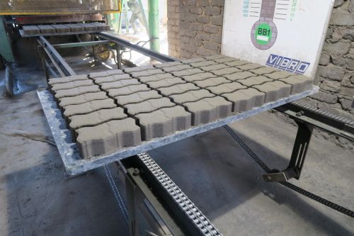 Interlocker pavers on a Composite pallet