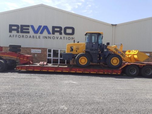 T-REX936 loader
